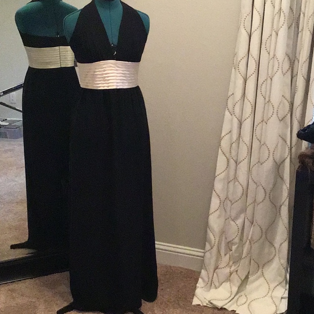 Kay Unger Formal Halter Dress Size 8